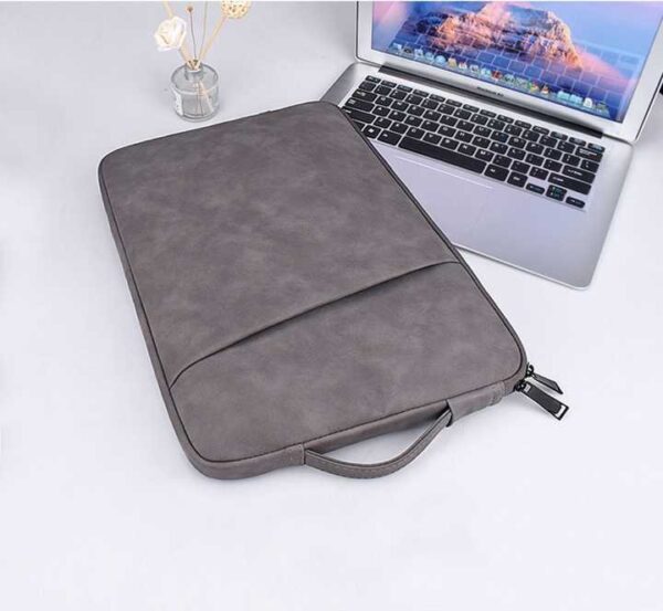 Business Travel Nubuck